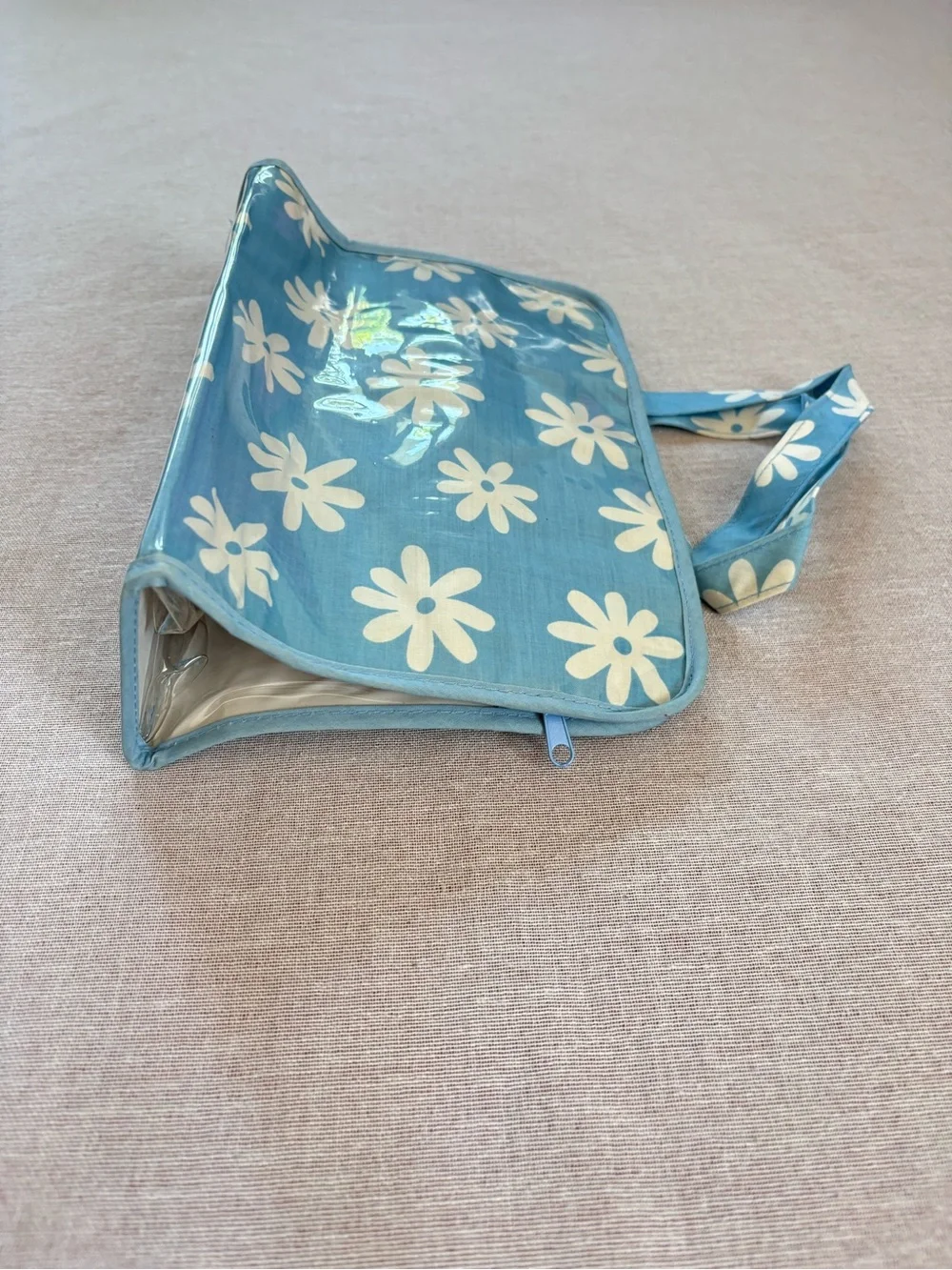 Vintage blue daisy boho vinyl clutch pouch.